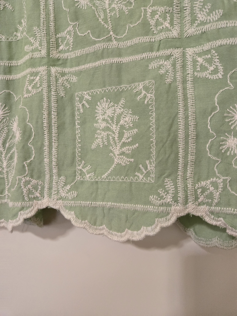 Solitaire Mint Green Embroidered Puff Sleeve Blouse Feminine Layering - Picture 4 of 8